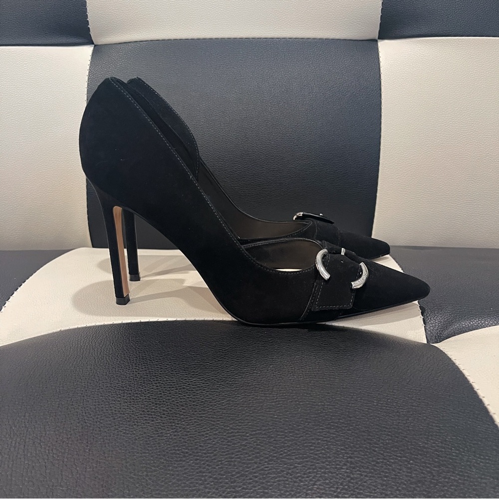 [Nine West] Suede Heels